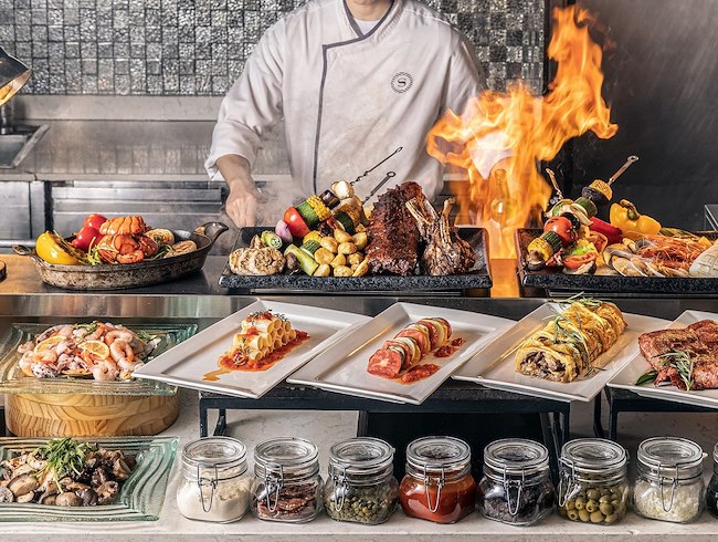 피스트 디너 뷔페 패키지